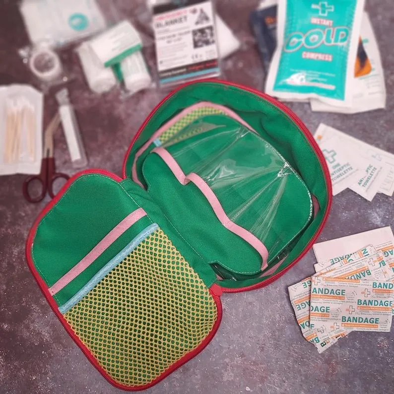 First Aid Travel Pouch ( video)