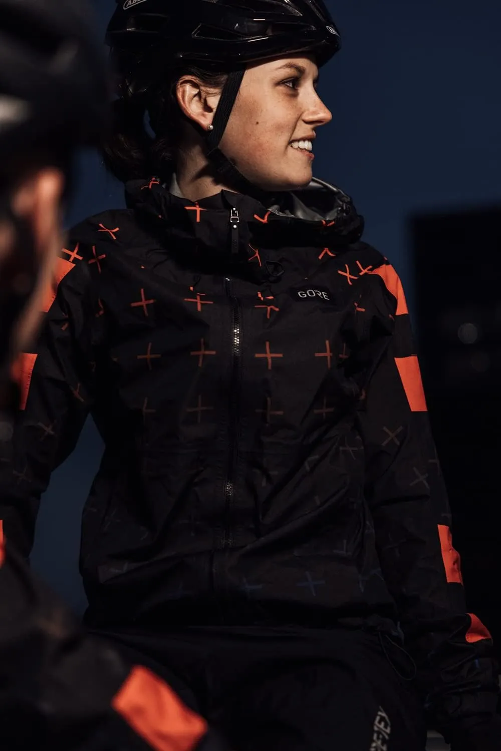 GORE WEAR Womens Endure Cycling Jacket