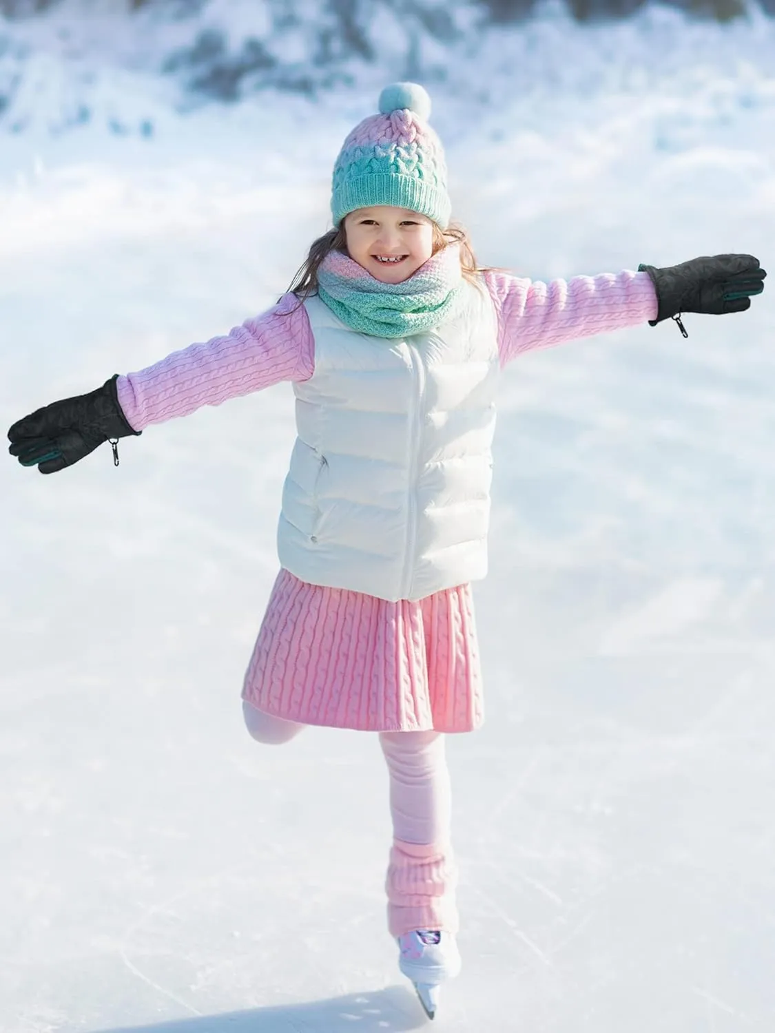 Hicarer 4 Pairs Winter Gloves for Kids Waterproof Snow Ski Gloves Warm Unisex Camouflage Clothes for Cold Weather Girls Boys Children