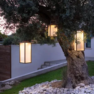 Les Jardins Tradition Solar Lantern