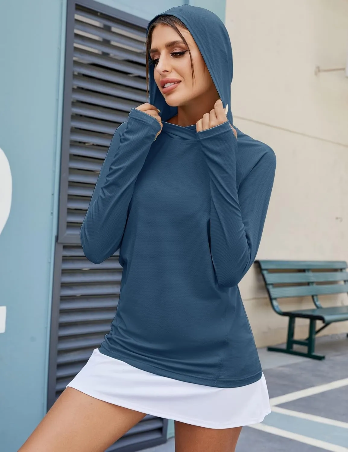 LUYAA Women's UPF 50  Sun Protection Hoodie Breathable Stretch Hiking Shirts Long Sleeve for Running Outdoor Workout