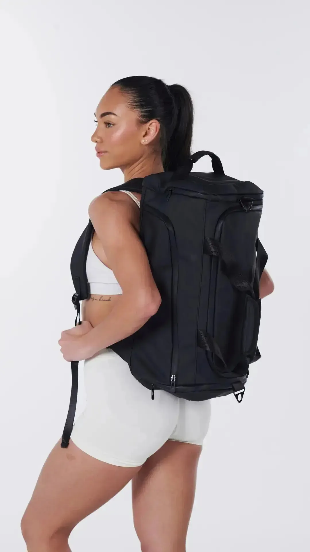MEDIUM 2-IN-1 DUFFLE BAG- BLACK