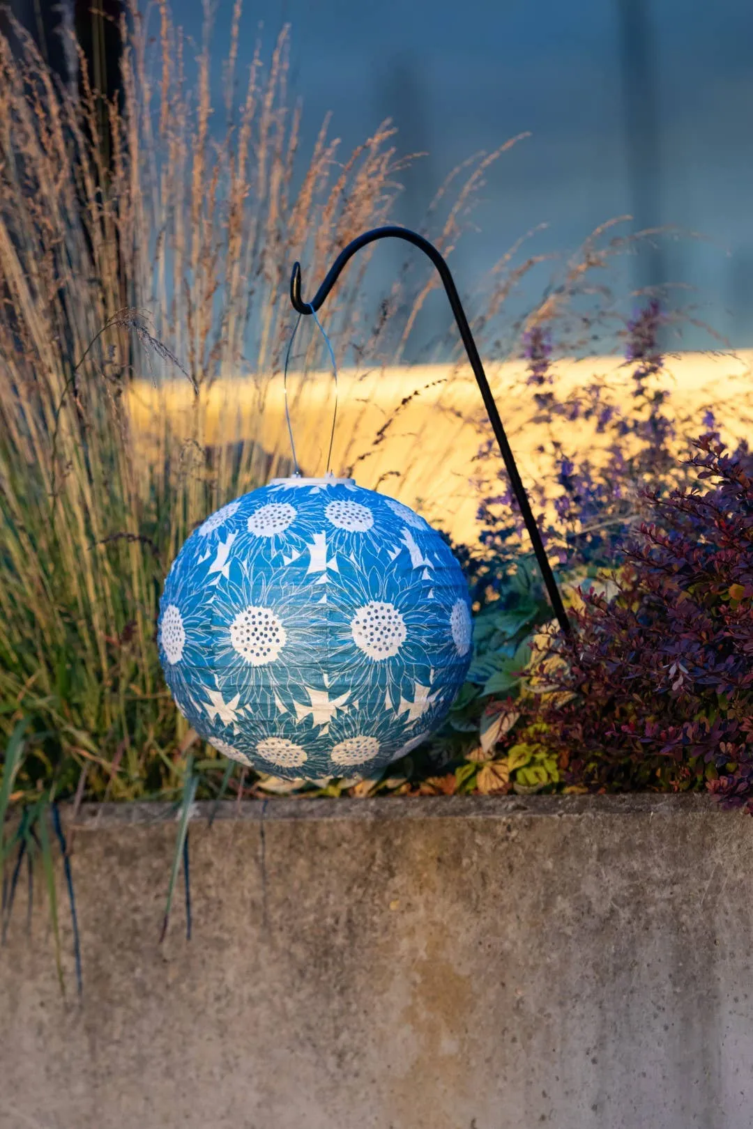 *NEW* Stella Print 12" Globe Solar Lantern - Sapphire Blue