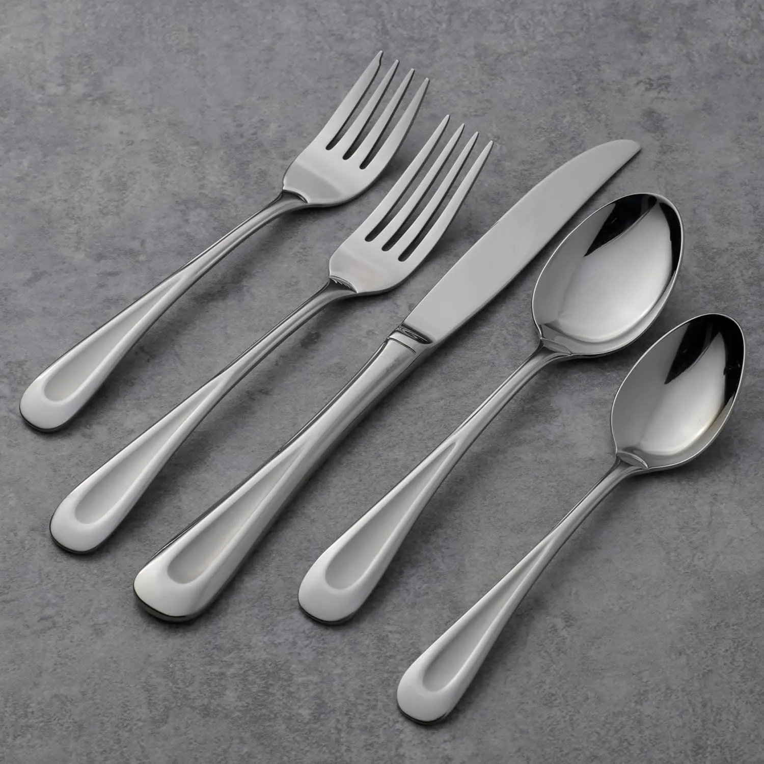 Oneida Satin Sand Dune Flatware, 45 Piece, Multi