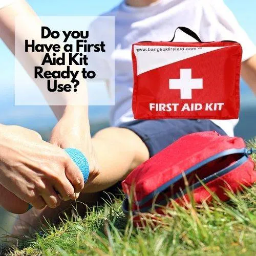 SmartKit® Emergency Medical Kit | 2 Sections - 100 Pcs