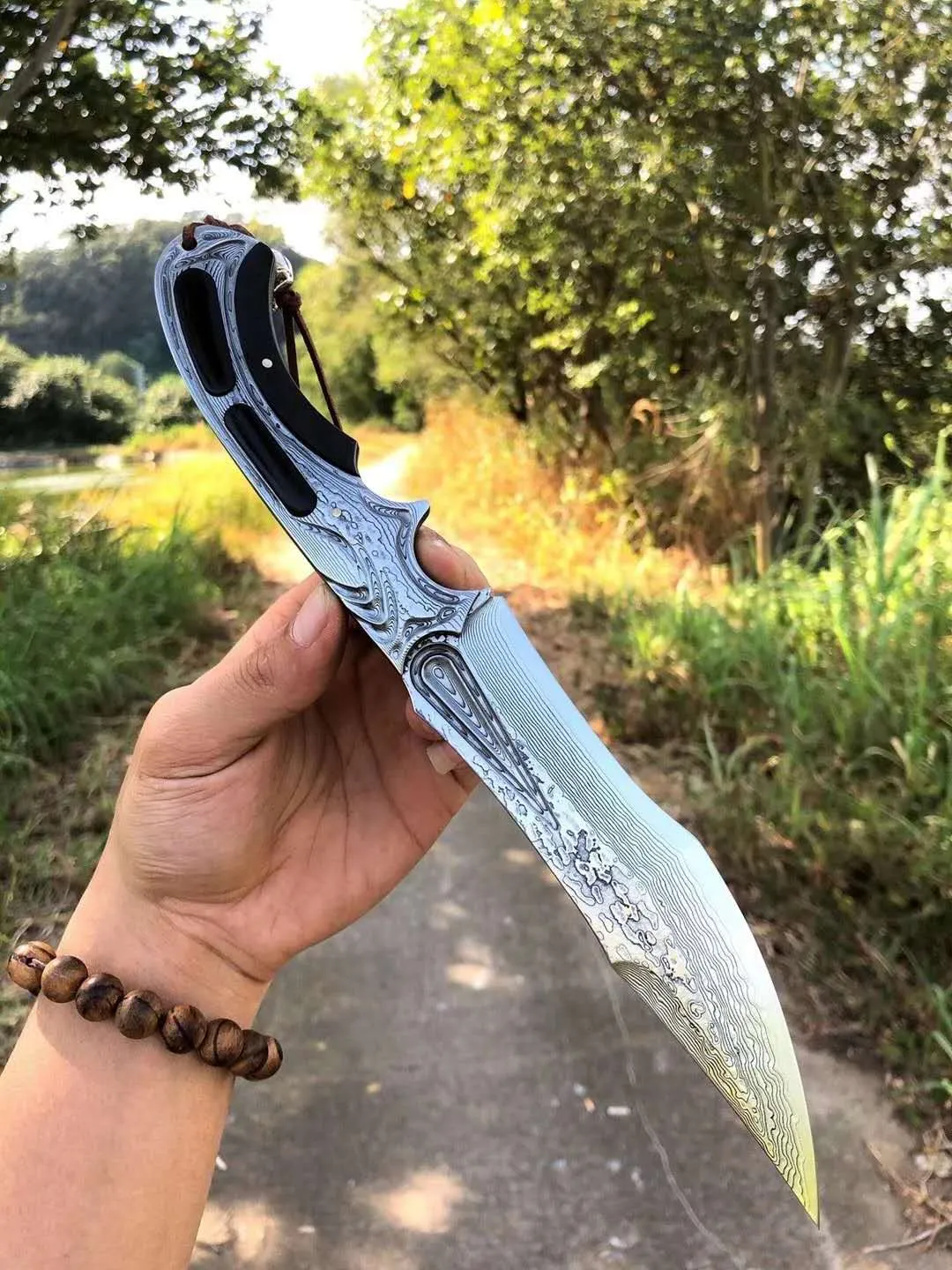 Viribus Fixed Blade Knife