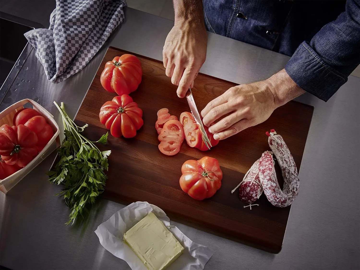WÜSTHOF Classic 6” Chef’s Knife, Black